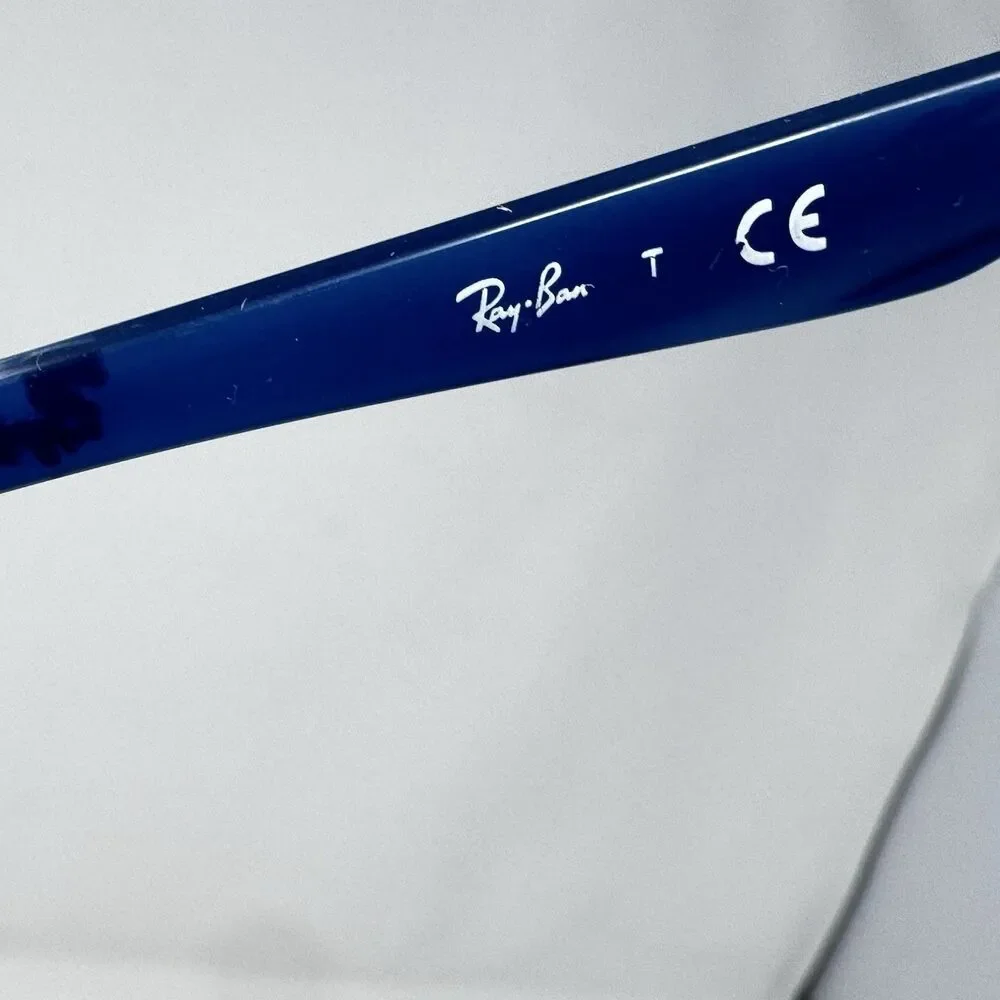 Ray-Ban RB7047 5769 Transparent Grey Eyeglass Frames 56-17-145 Authentic